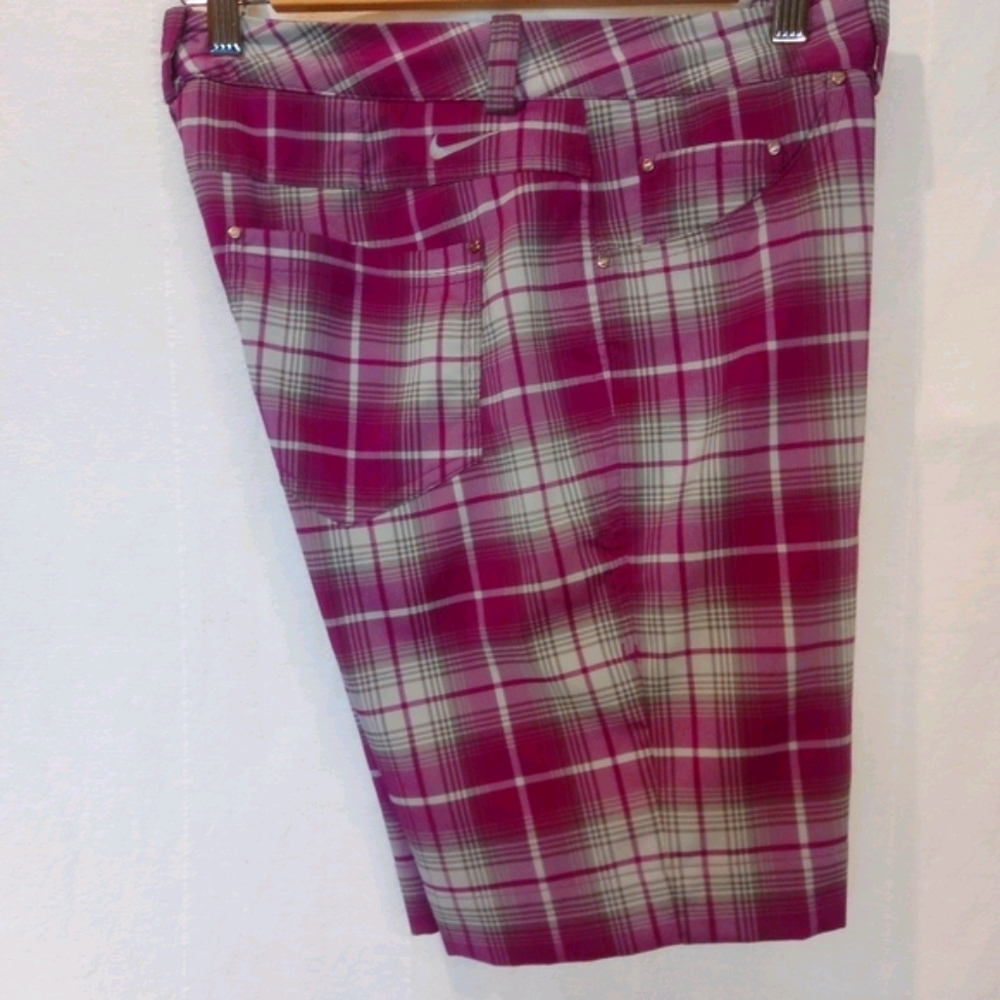 NIKE GOLF TOUR PERFORMANCE ♡ Ladies Summer Shorts - Picture 6 of 7